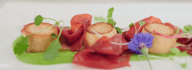 King Oyster Scallops, Pea Puree & Vegan Parma Ham