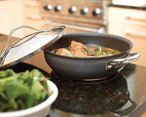Anolon Dutch oven pots and casseroles are perfect for one-pot cooking. Our non-stick dutch oven pan keeps flavours and nutrients locked in with its close-fitting stainless steel lid.
