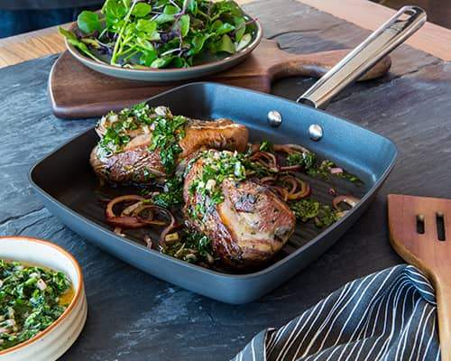 Premium cookware with professional results, designed for home chefs. Our Anolon collections exude quality craftsmanship to provide elevated cooking experiences.